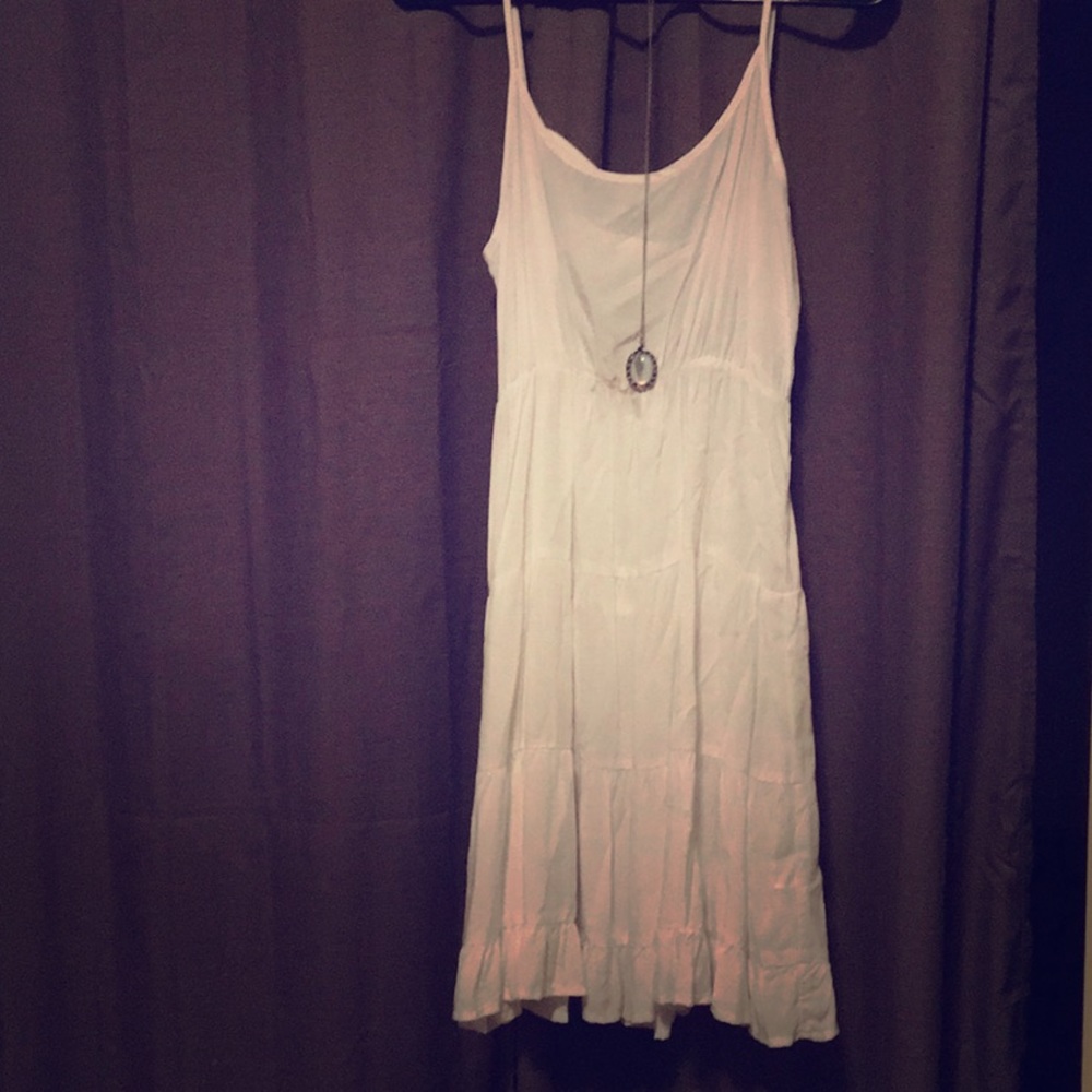 🥳NWT***White maxi👗 dress🥳